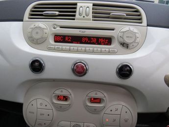 FIAT 500 1.2 Lounge Hatchback 3dr Petrol Dualogic Euro 6 (s/s) (69 bhp)