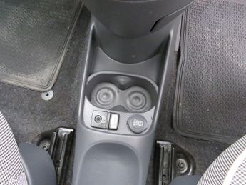 FIAT 500 1.2 Lounge Hatchback 3dr Petrol Dualogic Euro 6 (s/s) (69 bhp)