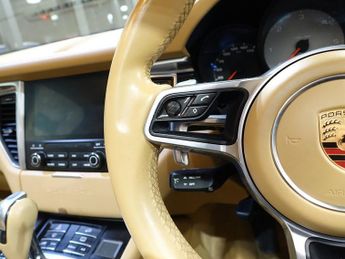 PORSCHE MACAN 3.0 TD V6 S SUV 5dr Diesel PDK 4WD Euro 6 (s/s) (258 ps)