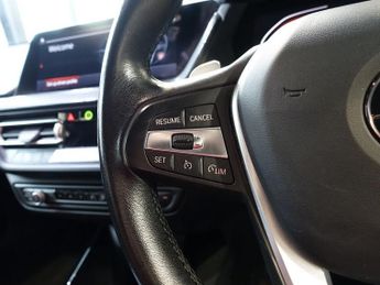 BMW 1 SERIES 2.0 118d Sport (LCP) Hatchback 5dr Diesel Auto Euro 6 (s/s) (150