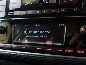 VOLKSWAGEN e-up! 36.8kWh e-up! Hatchback 5dr Electric Auto (82 ps)