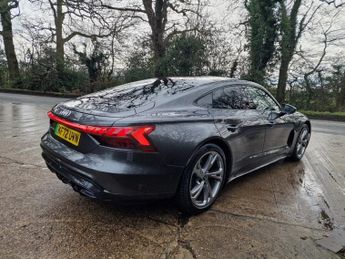 AUDI E-TRON GT 93.4kWh Saloon 4dr Electric Auto quattro (476 ps)