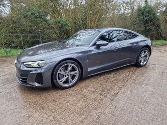 AUDI E-TRON GT 93.4kWh Saloon 4dr Electric Auto quattro (476 ps)