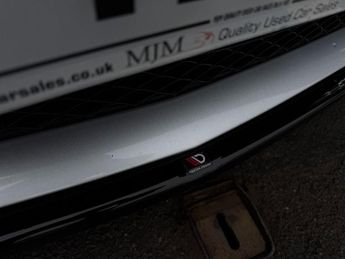 MERCEDES-BENZ C-CLASS 4.0 C63 V8 BiTurbo AMG S (Premium) Coupe 2dr Petrol SpdS MCT Eur