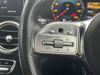 MERCEDES-BENZ GLC 2.0 GLC300d AMG Line (Premium) SUV 5dr Diesel G-Tronic+ 4MATIC E