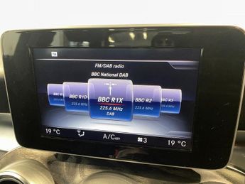 MERCEDES-BENZ C-CLASS 2.1 C250d AMG Line (Premium) Saloon 4dr Diesel 7G-Tronic+ Euro 6