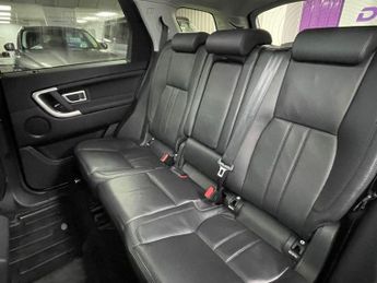 LAND ROVER DISCOVERY SPORT 2.0 TD4 HSE SUV 5dr Diesel Auto 4WD Euro 6 (s/s) (180 ps)