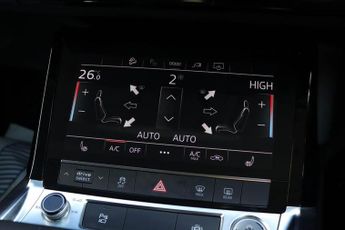 AUDI E-TRON 50 Technik SUV 5dr Electric Auto quattro 71.2kWh (11kW Charger) 