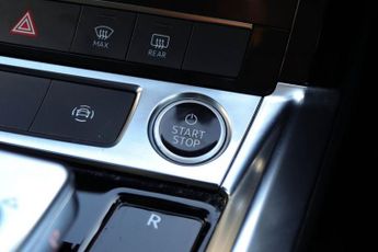 AUDI E-TRON 50 Technik SUV 5dr Electric Auto quattro 71.2kWh (11kW Charger) 