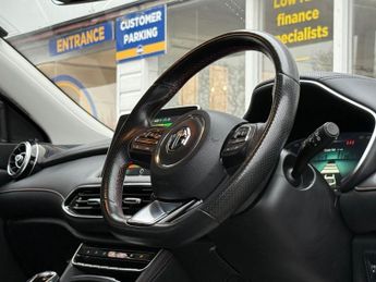 MG MG HS 1.5 T-GDI 16.6kWh Excite SUV 5dr Petrol Plug-in Hybrid Auto Euro