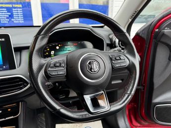 MG MG HS 1.5 T-GDI 16.6kWh Excite SUV 5dr Petrol Plug-in Hybrid Auto Euro