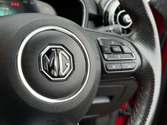 MG MG HS 1.5 T-GDI 16.6kWh Excite SUV 5dr Petrol Plug-in Hybrid Auto Euro