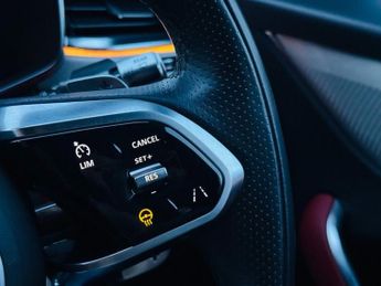 JAGUAR F-PACE 2.0 P250i R-Dynamic S SUV 5dr Petrol Auto AWD Euro 6 (s/s) (250 