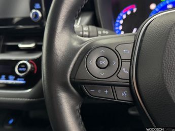 TOYOTA COROLLA 1.8 VVT-h Icon Touring Sports 5dr Petrol Hybrid CVT Euro 6 (s/s)