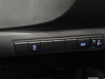 TOYOTA COROLLA 1.8 VVT-h Icon Touring Sports 5dr Petrol Hybrid CVT Euro 6 (s/s)