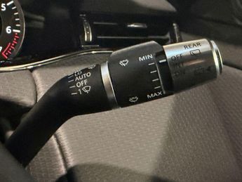 LAND ROVER RANGE ROVER EVOQUE 2.0 P200 MHEV R-Dynamic S SUV 5dr Petrol Auto 4WD Euro 6 (s/s) (