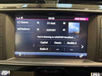 JAGUAR F-PACE 2.0 D180 R-Sport SUV 5dr Diesel Auto AWD Euro 6 (s/s) (180 ps)