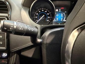 JAGUAR F-PACE 2.0 D180 R-Sport SUV 5dr Diesel Auto AWD Euro 6 (s/s) (180 ps)