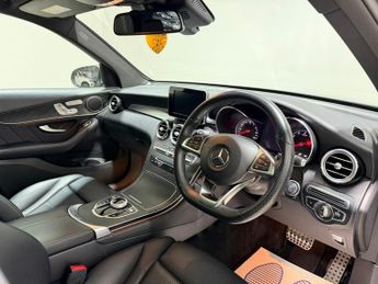 MERCEDES-BENZ GLC 2.0 GLC250 AMG Line (Premium) SUV 5dr Petrol G-Tronic 4MATIC Eur