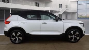 VOLVO XC40 Recharge Twin 78kWh SUV 5dr Electric Auto AWD (408 ps)