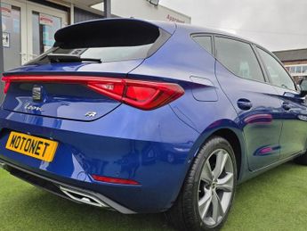 SEAT LEON 1.0 eTSI MHEV FR Hatchback 5dr Petrol Hybrid DSG Euro 6 (s/s) (1