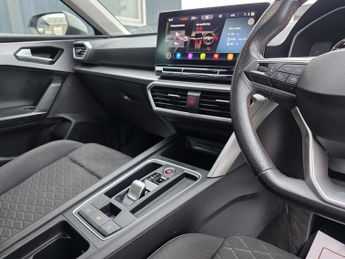 SEAT LEON 1.0 eTSI MHEV FR Hatchback 5dr Petrol Hybrid DSG Euro 6 (s/s) (1