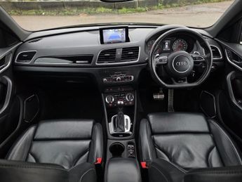 AUDI RS Q3 2.5 TFSI SUV 5dr Petrol S Tronic quattro Euro 5 (s/s) (310 ps)