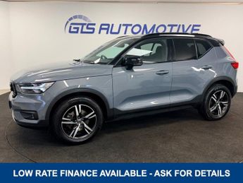 Volvo XC40 2.0 B4 MHEV HYBRID R-DESIGN AUTO 200 BHP + SAT NAV + REAR CAMERA