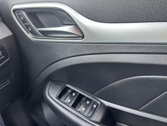 MG MG ZS 44.5kWh Excite SUV 5dr Electric Auto (143 ps)