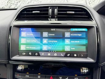JAGUAR F-PACE 2.0 D180 R-Sport SUV 5dr Diesel Auto AWD Euro 6 (s/s) (180 ps)