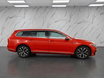 VOLKSWAGEN PASSAT 1.4 TSI 13kWh GTE Estate 5dr Petrol Plug-in Hybrid DSG Euro 6 (s