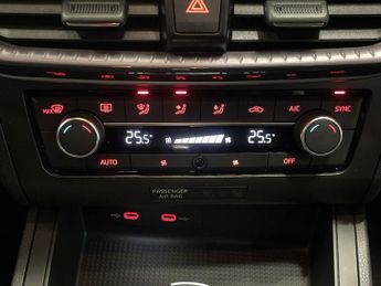 SEAT IBIZA 1.0 TSI XCELLENCE Hatchback 5dr Petrol DSG Euro 6 (s/s) (110 ps)