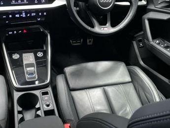 AUDI A3 1.4 TFSIe 40 S line Sportback 5dr Petrol Plug-in Hybrid S Tronic
