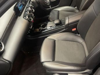 MERCEDES-BENZ A CLASS 1.5 A180d Sport Hatchback 5dr Diesel 7G-DCT Euro 6 (s/s) (116 ps