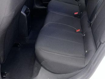 PEUGEOT 308 1.2 PureTech Active Premium Hatchback 5dr Petrol EAT Euro 6 (s/s