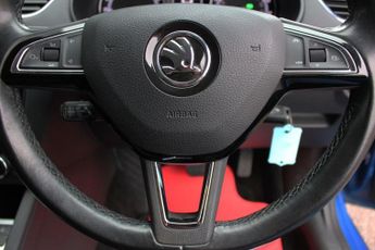 SKODA OCTAVIA 1.6 TDI SE Technology Estate 5dr Diesel DSG Euro 6 (s/s) (115 ps