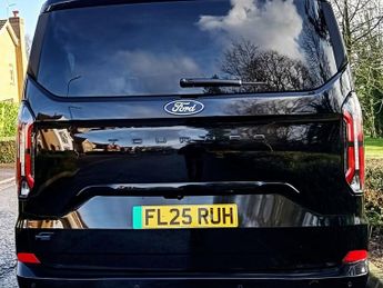 FORD E-Tourneo Custom 340 65kWh Titanium X Minibus 5dr Electric Auto L1 (218 ps).*8 SE