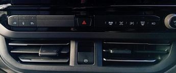 FORD E-Tourneo Custom 340 65kWh Titanium X Minibus 5dr Electric Auto L1 (218 ps).*8 SE