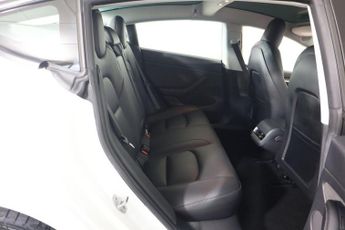 TESLA Model 3 (Dual Motor) Long Range Auto 4WDE 4dr