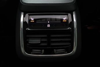 VOLVO XC90 2.0 B5 MHEV Plus Auto 4WD Euro 6 (s/s) 5dr