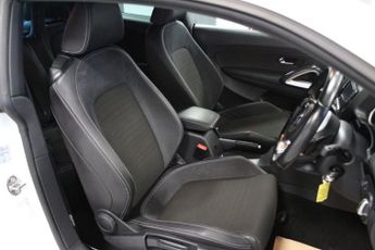 VOLKSWAGEN SCIROCCO 2.0 TSI GT Hatchback 3dr Petrol DSG Euro 6 (s/s) (180 ps)