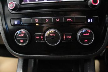 VOLKSWAGEN SCIROCCO 2.0 TSI GT Hatchback 3dr Petrol DSG Euro 6 (s/s) (180 ps)