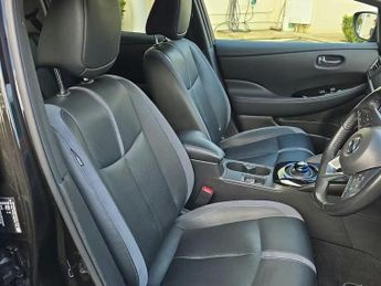 NISSAN LEAF 62kWh e+ Tekna Hatchback 5dr Electric Auto (217 ps)