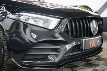 MERCEDES-BENZ A-CLASS 1.3 A180 AMG Line (Premium) Hatchback 5dr Petrol 7G-DCT Euro 6 (