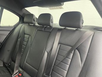 BMW 3 SERIES 3.0 330d M Sport Saloon 4dr Diesel Auto xDrive Euro 6 (s/s) (265