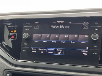 VOLKSWAGEN POLO 1.0 TSI R-Line Hatchback 5dr Petrol DSG Euro 6 (s/s) (95 ps)