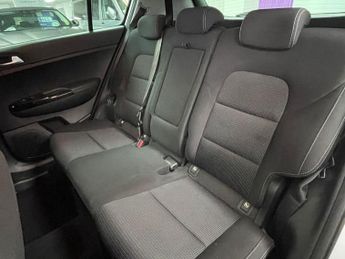 KIA SPORTAGE 1.6 CRDi EcoDynamics+ 2 SUV 5dr Diesel Hybrid Manual Euro 6 (s/s