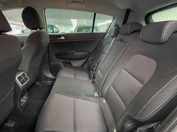 KIA SPORTAGE 1.6 CRDi EcoDynamics+ 2 SUV 5dr Diesel Hybrid Manual Euro 6 (s/s