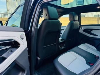 LAND ROVER RANGE ROVER EVOQUE 1.5 P300e 12.2kWh Edition SUV 5dr Petrol Plug-in Hybrid Auto 4WD