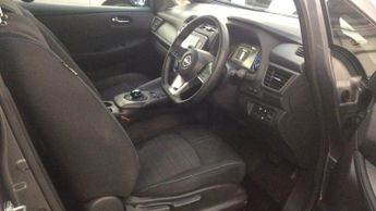 NISSAN LEAF 39kWh Acenta Hatchback 5dr Electric Auto (150 ps)